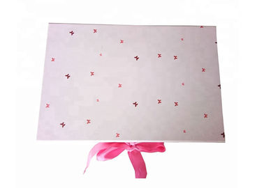 Porcellana Scatole rosa di spostamento di regalo di colore, contenitori di regalo su ordinazione che imballano per il vestito dalle ragazze fabbrica