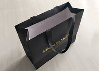 Delicato robusto impresso boutique di carta nero riciclabile dei sacchetti della spesa fornitore