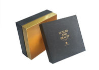 Le scatole cosmetiche del presente del regalo con il logo impresso cartone dei coperchi compongono l'imballaggio fornitore