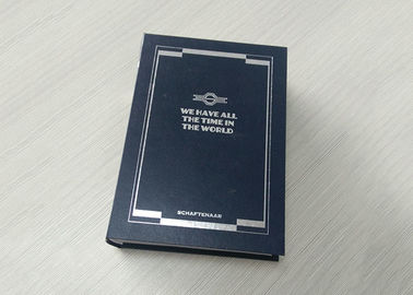 Porcellana Contenitore a forma di di libro del cartone di stampa con servizio su ordinazione dell&#039;OEM di logo del vassoio interno fabbrica